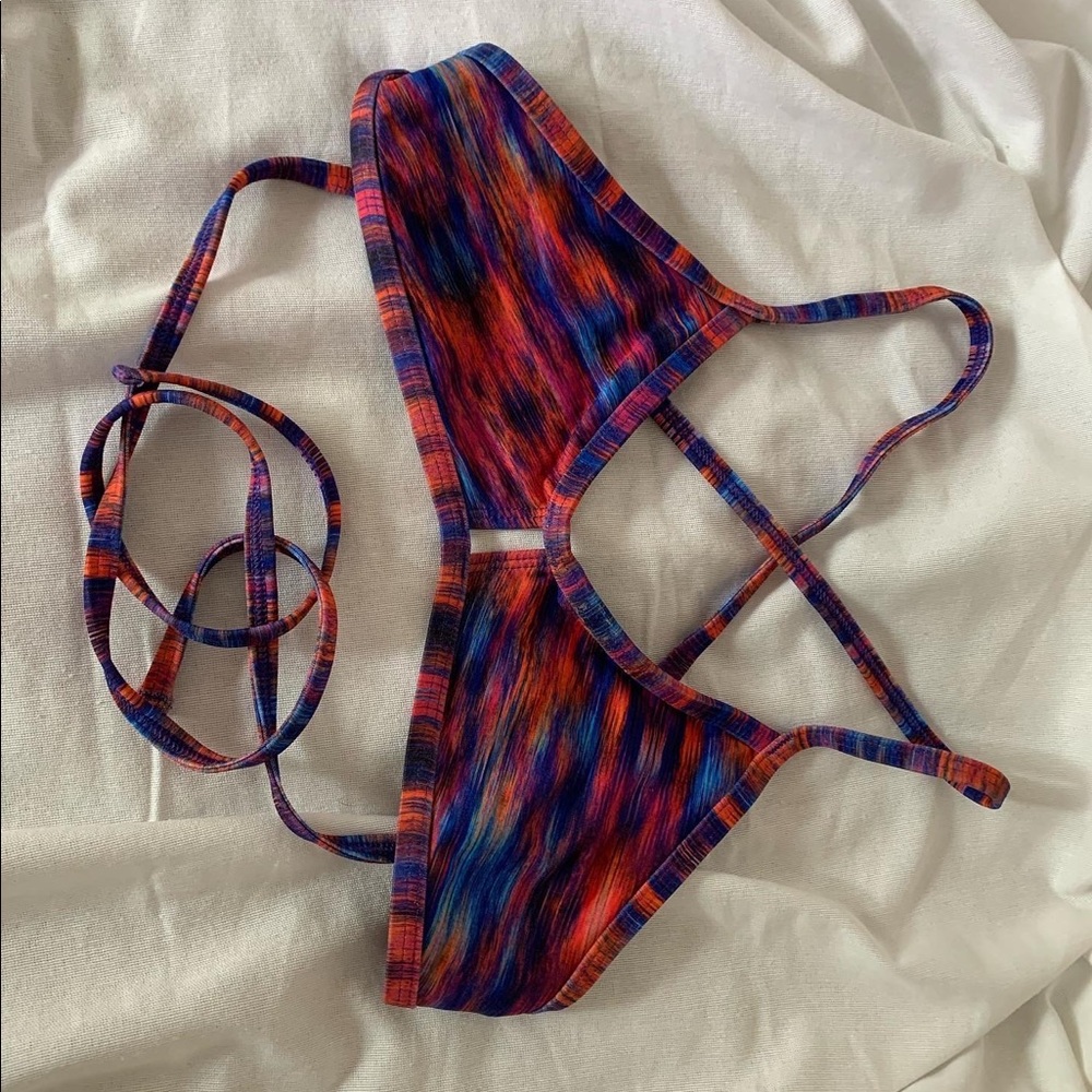 Jolyn bikini top